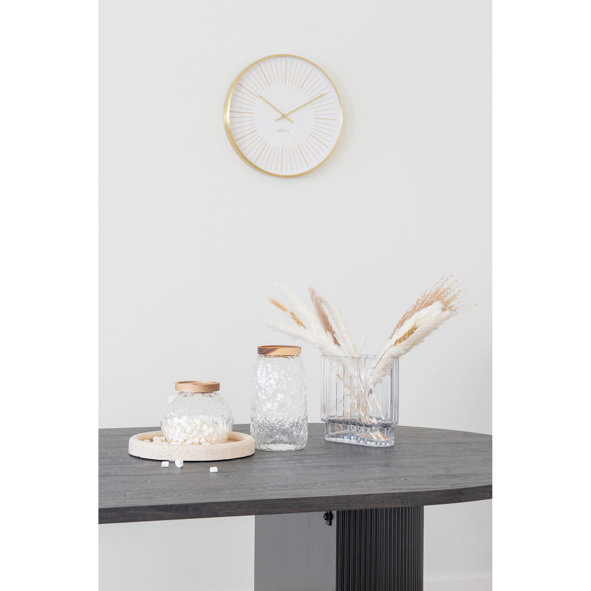 Takamaka Wall Clock - Wall clock, aluminium, gold, silent movement<br>ø40 cm
